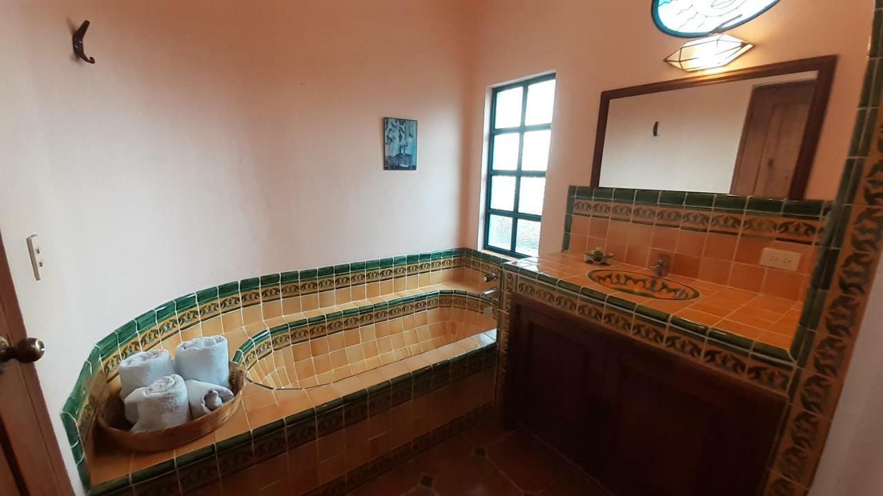 산미겔데아옌데 카사 프리다 B&B 외부 사진